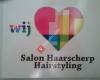 Salon Haarscherp